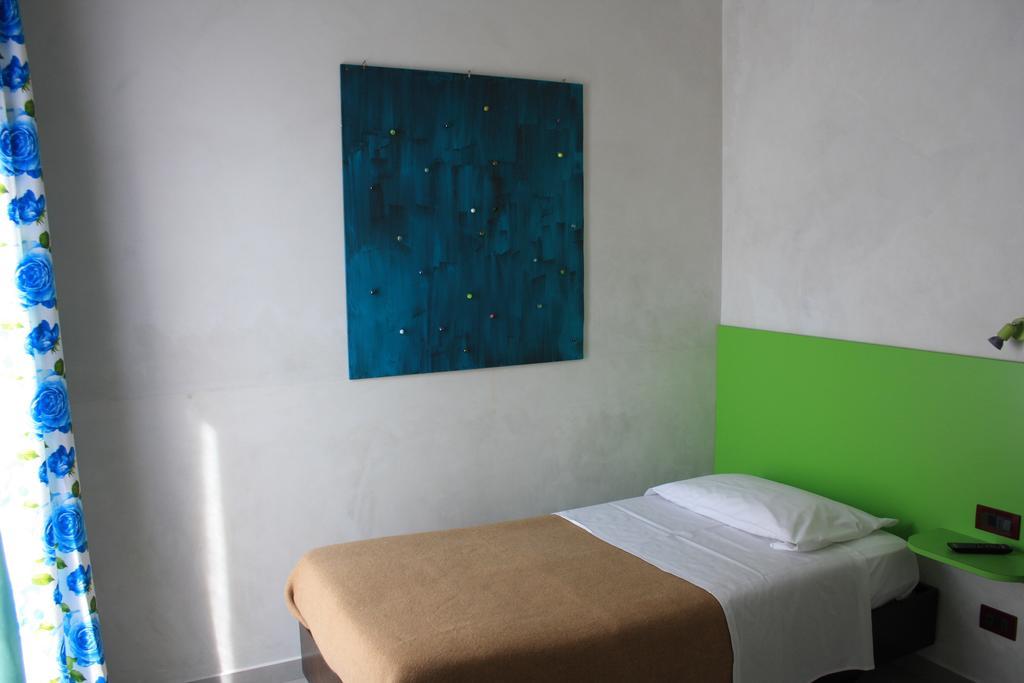 Hotel 38 Milaan Kamer foto