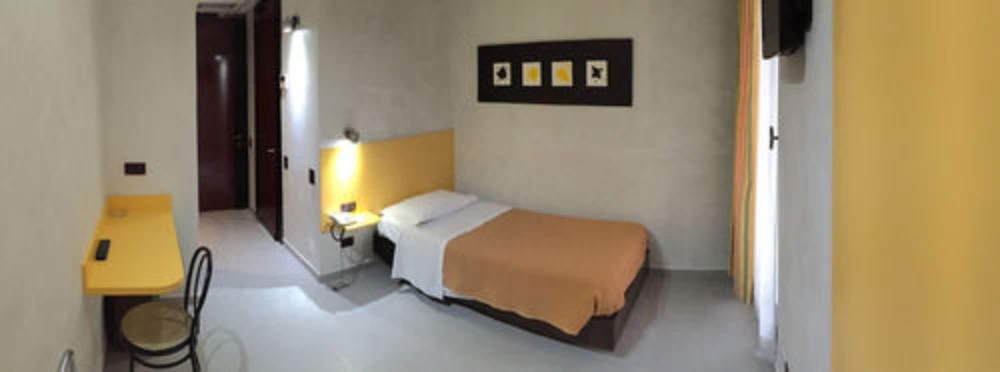 Hotel 38 Milaan Buitenkant foto